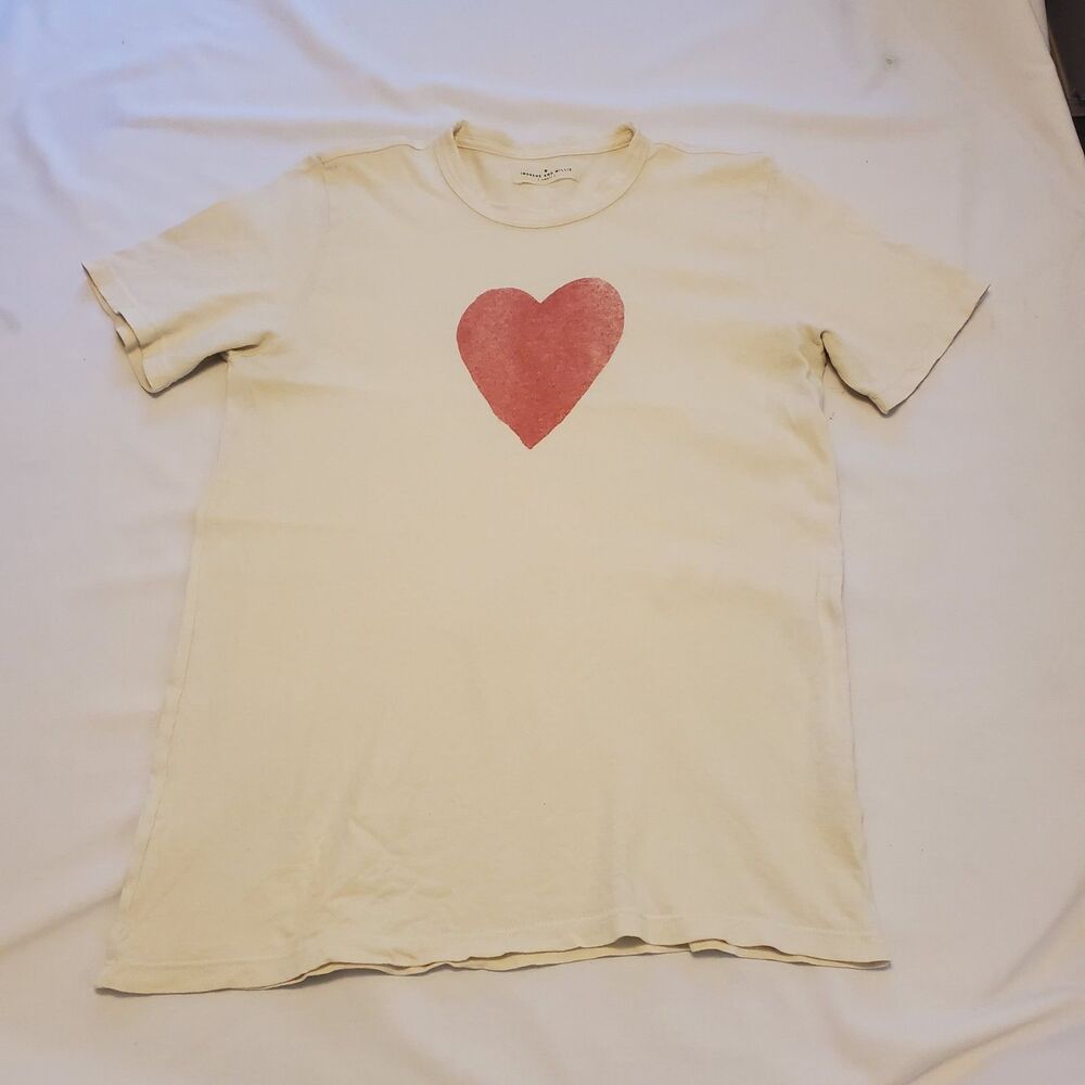 Imogene + Willie Shirt Mens Sz Small White Short Sleeve Red Heart Graphic